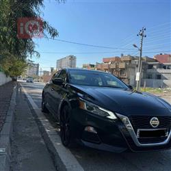 نیسان ئەلتیما